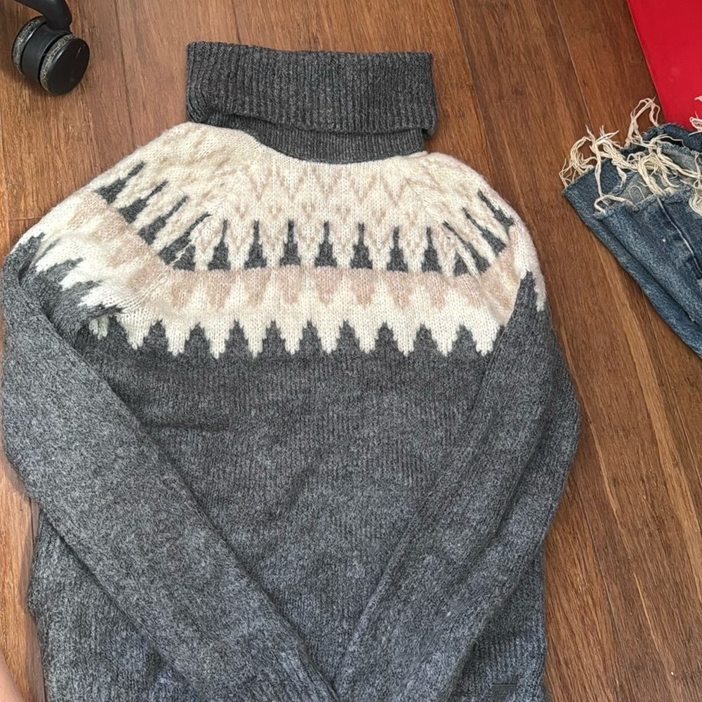 Fair isle pink and grey turtleneck sweater